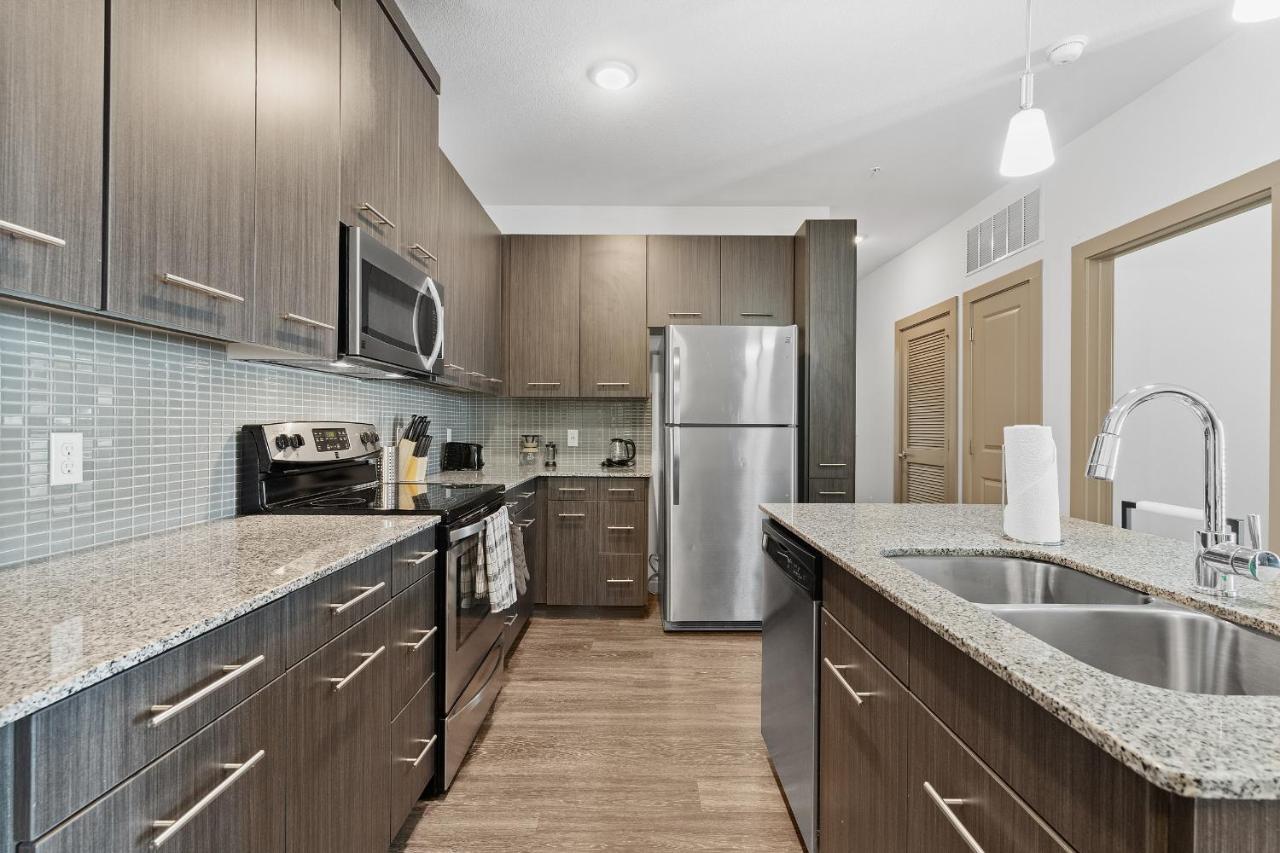 Luxe 3B/2B Getaway - Pool, Gym, Parking, Pet Wash Apartment Leander Exterior photo